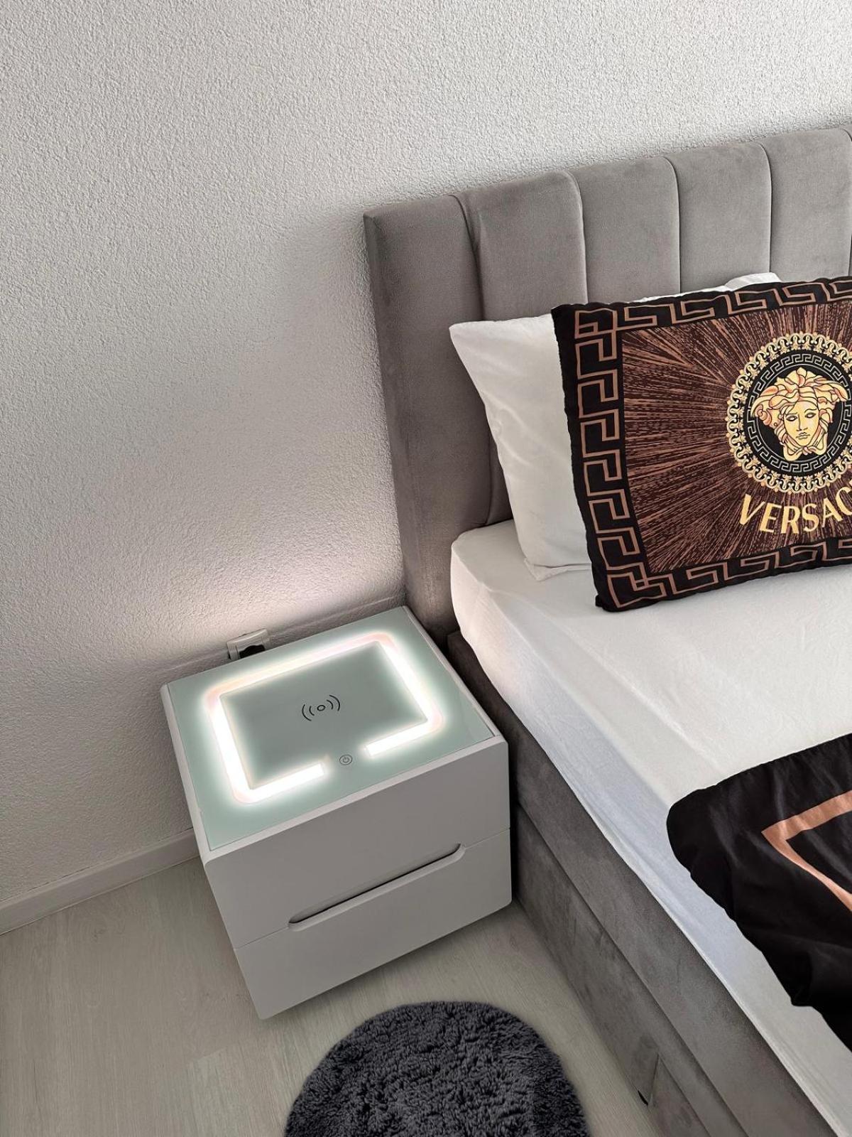 Apartmani Djurda Кърк Екстериор снимка