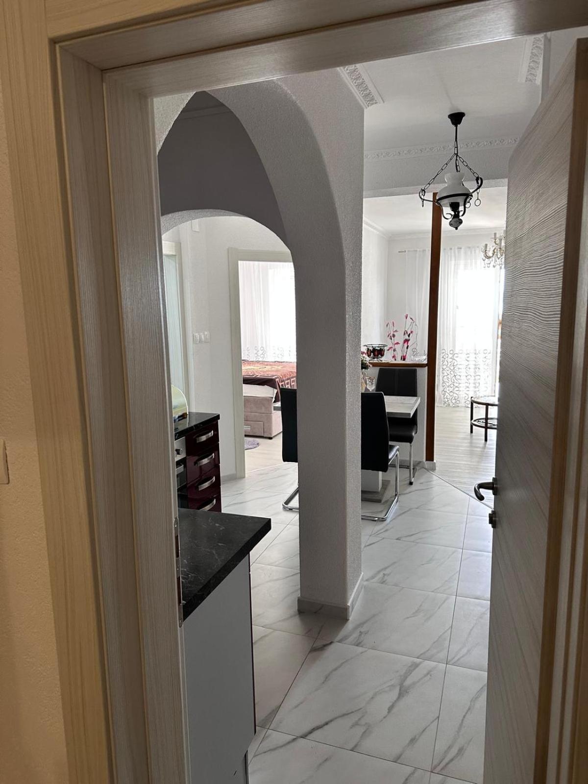 Apartmani Djurda Кърк Екстериор снимка